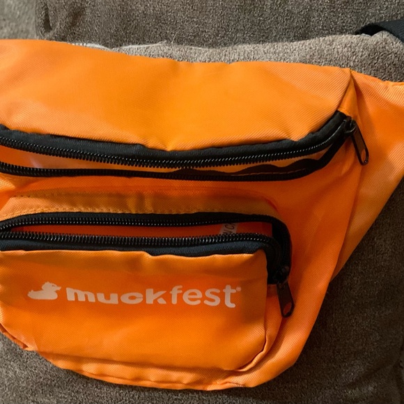 Orange and black tote bag and Fanny pack set. The sell from this will go to M.S. - Picture 4 of 5